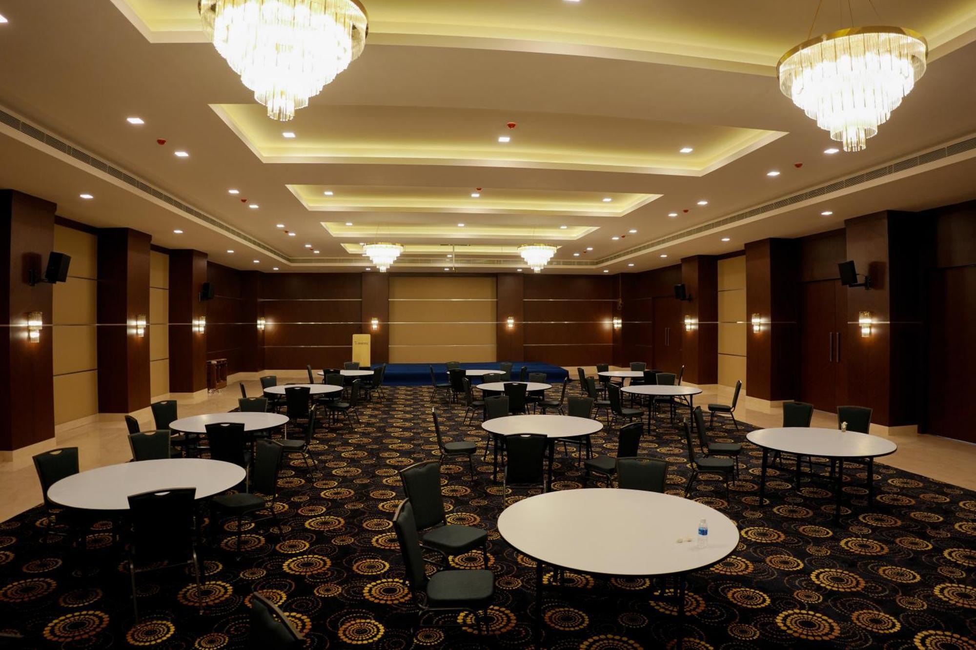 ארודה Hotel Turmeric מראה חיצוני תמונה